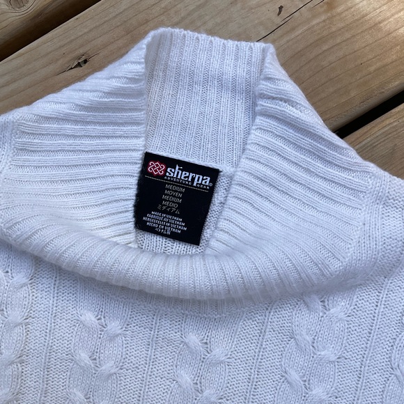 NWT Sherpa sweater - Picture 2 of 3